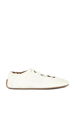 Milly Scallop Flat in Cream. - size 38 (also in 39) - Odissi - Modalova
