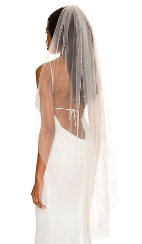 Spirit Pearl Veil in Ivory - Ofrenda Studio - Modalova