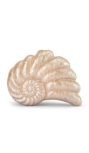 Olga berg Indi Shell Clutch in Tan - olga berg - Modalova