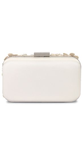 Olga berg CLUTCH in Ivory - olga berg - Modalova