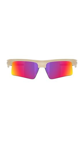 Bisphaera Speed Rectangular Sunglasses in Cream - Oakley - Modalova