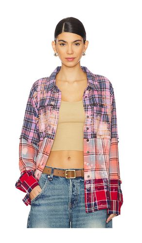 Distressed Mixed Flannel Shirt in Pink. - size S (also in XS, XXS) - One Teaspoon - Modalova