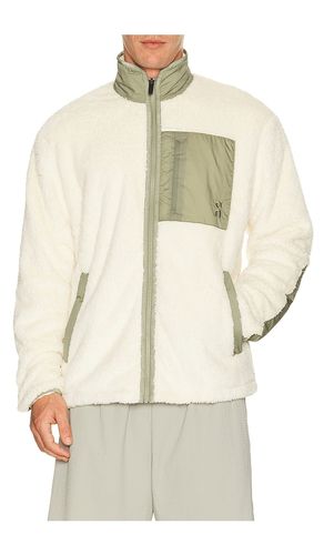 Ascent Fleece Jacket in Cream. - size L (also in M, S, XS, XXL/2X) - On - Modalova