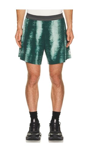 Performance shorts terra in color green size M (also in L) - On - Modalova