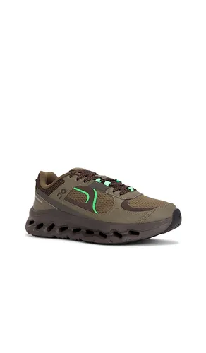 Cloudtilt Arc in Olive. - size 7 (also in 7.5, 8, 8.5, 9, 9.5, 10, 10.5, 11, 11.5, 12, 13, 14) - On - Modalova