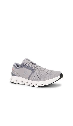 Cloud x 4 in . Size 8. Also in 9, 9.5 - On - Modalova