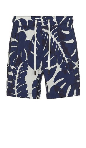 Charles 5 Oversized Leaves Swim Short in Blue. - size L (also in XL/1X) - onia - Modalova