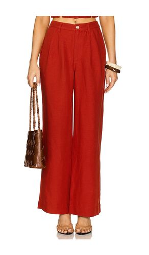 Air Linen Pleated Trouser in Red. - size 12 (also in 2, 4, 6) - onia - Modalova