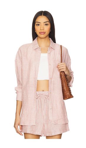 Air Linen Boyfriend Shirt in Red. - size S (also in XS) - onia - Modalova