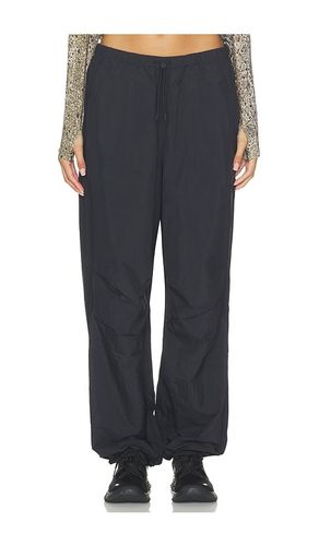 X Zendaya Ruched Lightweight Pant in . Taglia L. Also in M - On - Modalova