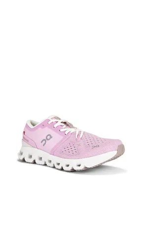 Cloud X 4 Sneaker in . Size 8.5. Also in 8, 9 - On - Modalova
