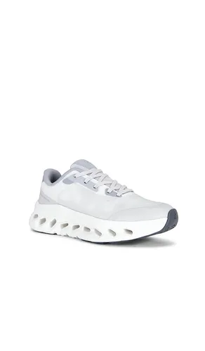 Cloudtilt Remix Sneaker in . - size 5.5 (also in 6.5, 8.5, 9, 9.5) - On - Modalova