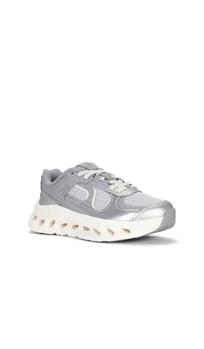 Cloudtilt Arc Sneaker in Metallic Silver, grey. - size 10 (also in 11, 5.5, 6, 6.5, 7, 7.5, 8, 8.5, 9, 9.5) - On - Modalova