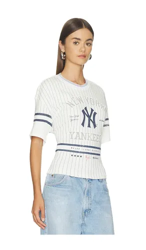 NY Yankees Lace-back Graphic Tee in . Taglia M. Also in S - Off Season - Modalova