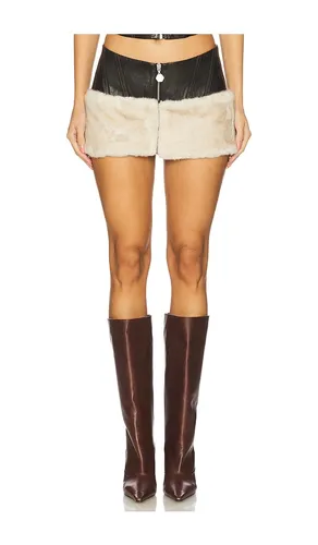 Kendra Skirt With Faux Fur Trim in . Size M. Also in S - OW Collection - Modalova