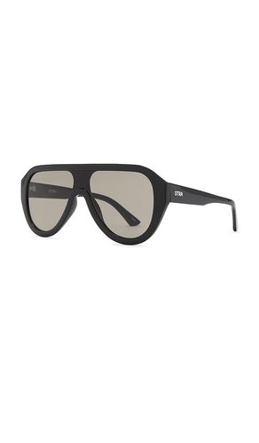 Otra Cameron Sunglasses in Black - Otra - Modalova