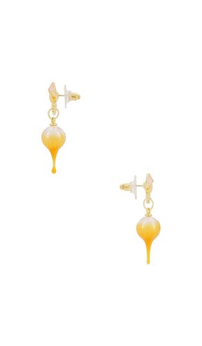Bow Pearl Earring in - Ottolinger - Modalova
