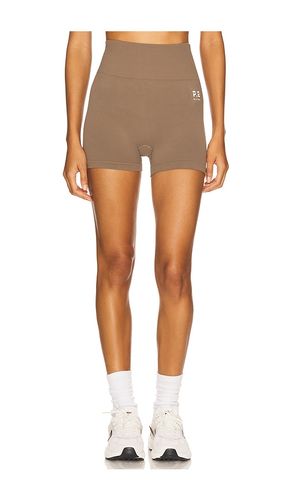 Restore Seamless 2.5 Inch Bike Short in Taupe. - size L (also in M, S, XS) - P.E Nation - Modalova
