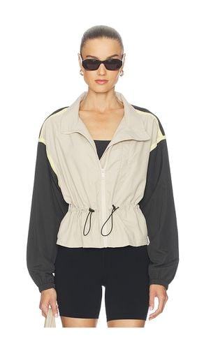 Control Jacket in Tan. - size L (also in M, S, XL, XS) - P.E Nation - Modalova