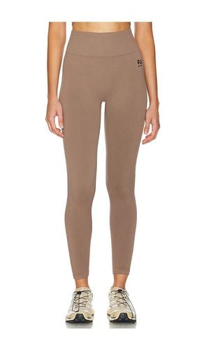 Restore Seamless Legging in Brown. - size L (also in M, S) - P.E Nation - Modalova