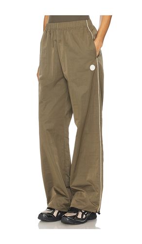 Switchback Pant in Olive. - size L (also in M, S, XS) - P.E Nation - Modalova