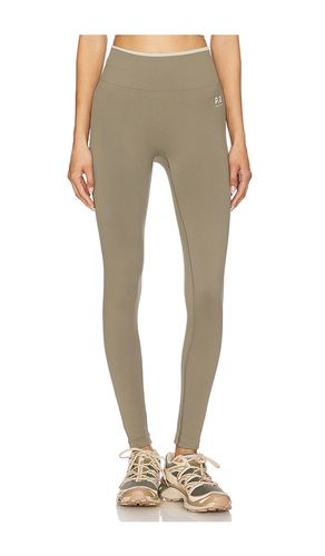 Restore Seamless Legging in Olive. - size L (also in M) - P.E Nation - Modalova