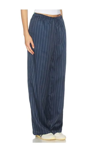 Balance Pant in Navy. - size XS (also in S, M, L, XL) - P.E Nation - Modalova