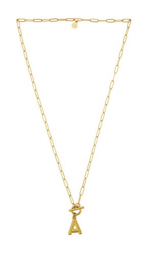 Paperclip Initial Necklace in . Size B, C, D, E, F, G, H, I, J, K, L, M, N, O, R, S, T - petit moments - Modalova