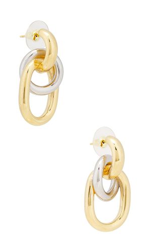 Hooked Chain Earrings in - petit moments - Modalova