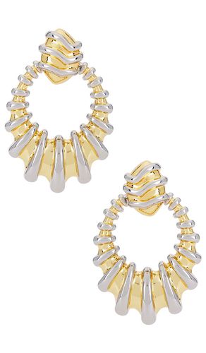 Dionne Statement Earrings in Metallic Gold,Metallic Silver - petit moments - Modalova