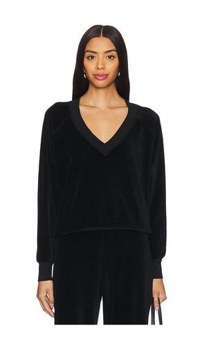 Ember V-Neck Sweater in Black. - size L (also in M, S, XS) - perfectwhitetee - Modalova