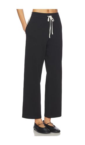 Claud Travel Track Pant in Black. - size S (also in XS, M, L) - perfectwhitetee - Modalova