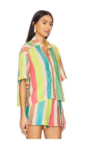 Blake Button Top in . Size M/L. Also in XS/S - PQ - Modalova