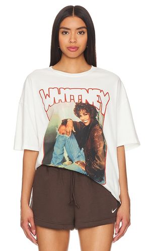 Whitney Houston Smile Oversized Tee in . Taglia L. Also in M, S, XL/1X - Philcos - Modalova