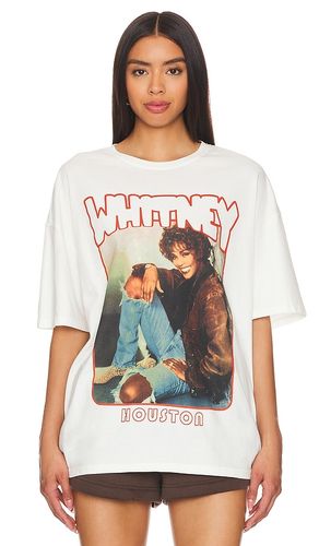 Whitney Houston Smile Oversized Tee in White. - size L (also in M, S, XL/1X) - Philcos - Modalova