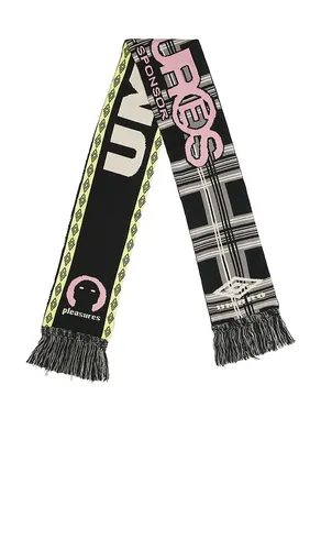 X Umbro Plaid Scarf in - Pleasures - Modalova