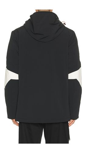 Chamonix II Jacket in . Size L. Also in M - Perfect Moment - Modalova