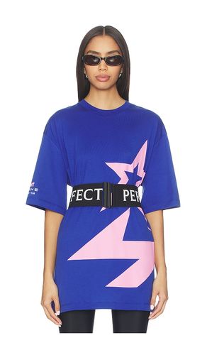 Oversized Logo Tshirt in . Size S. Also in XS, M - Perfect Moment - Modalova