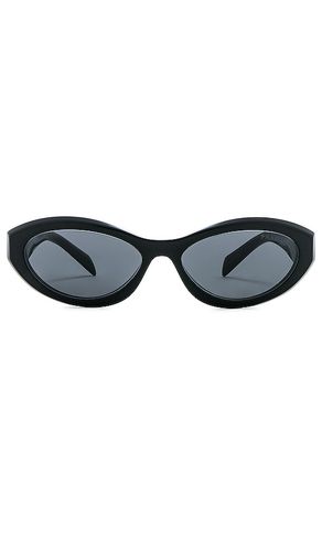 Prada Oval Sunglasses in Black - Prada - Modalova