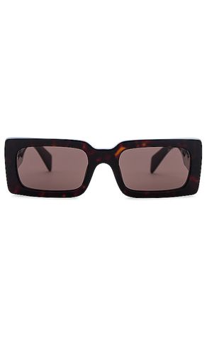 Rectangular Sunglasses in Brown - Prada - Modalova