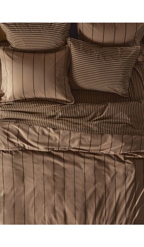Percale Pillowcase Set in . Size STANDARD. Also in - Parachute - Modalova