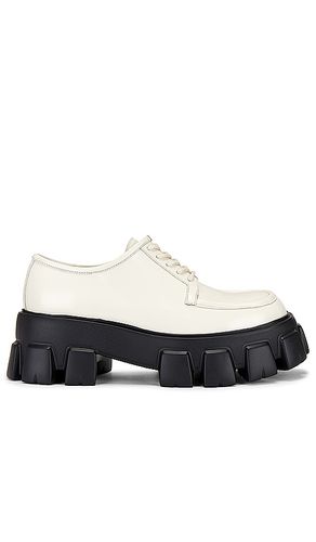 Lars Derby in White. - size 10 (also in 9.5) - RAYE - Modalova