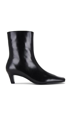Lauren Boot in . Taglia 10. Also in 5.5, 6, 6.5, 7, 7.5, 8, 8.5, 9, 9.5 - RAYE - Modalova