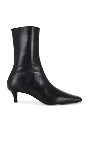 Karina Boot in . Size 10. Also in 6, 7 - RAYE - Modalova