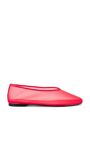 Adina Flat in Red. - size 10 (also in 5.5, 6, 6.5, 7, 7.5, 8, 8.5, 9) - RAYE - Modalova