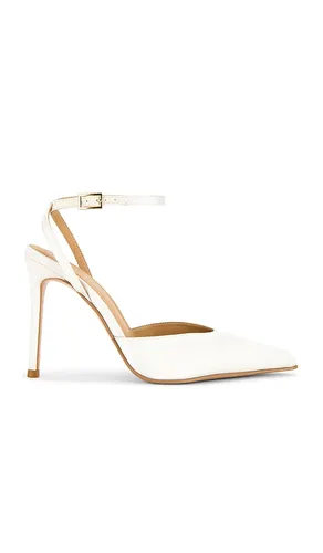 Willow Pump in . Size 10. Also in 5.5, 7, 8, 9, 9.5 - RAYE - Modalova