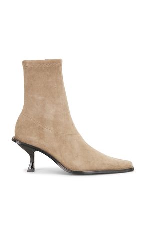 Thea Bootie in . Size 10. Also in 5.5, 6, 6.5, 7, 7.5, 8, 8.5, 9 - RAYE - Modalova