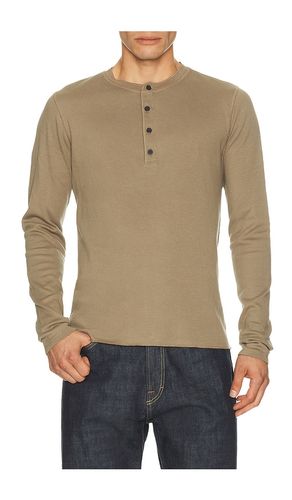 Classic Textured Knit Henley in Brown. - size L (also in M, S, XL/1X) - Rag & Bone - Modalova