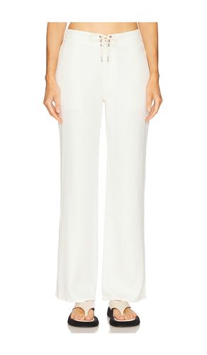 The Surf Pant in White. - size 24 (also in 25, 26, 27, 28, 29, 30, 31, 32) - RE/DONE - Modalova