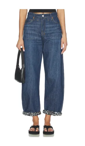 The Rewind Barrel Jean in . Size 27. Also in 28, 30, 32 - RE/DONE - Modalova